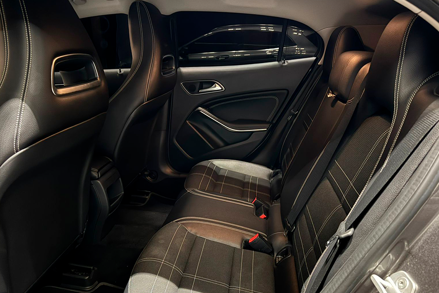 Mercedes Benz GLA